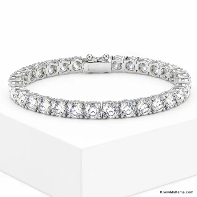 Cubic Zirconia product photograph matching this feature definition