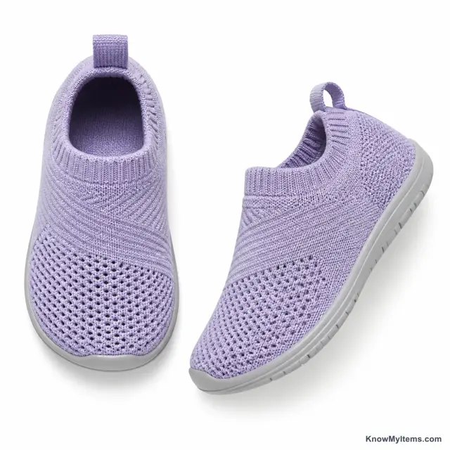 Knit product photograph matching this feature definition