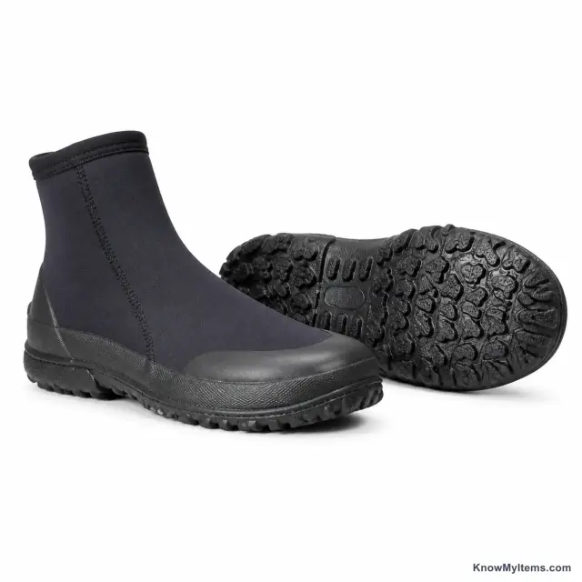 Reef and Rock Shoe product photograph matching this style definition